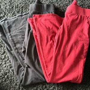 Two pairs of flair leggings